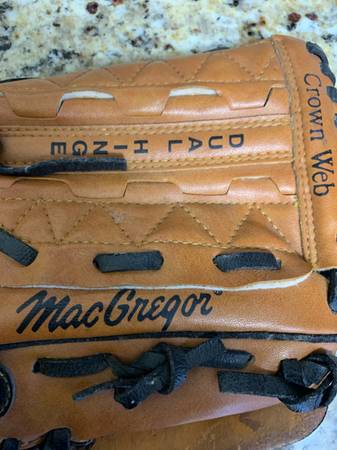 Vintage Rawlings PP224 11 inch Baseball Glove Fastback Derek Jeter Right Hand Th 1