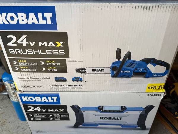 Kobalt 24 Volt 12" Chainsaw Item #1447232 | Model #KCS 1224A-03 1