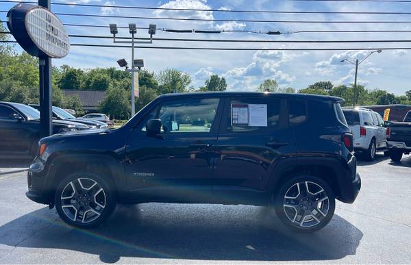 2021 Jeep Renegade Jeepster 4x4 - $17,995 (1634 NW Broad St Murfreesboro, TN 37129)63621460535297123