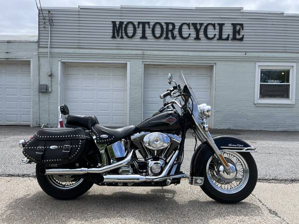 2001 Harley Davidson Heritage Softail Classic FLSTC