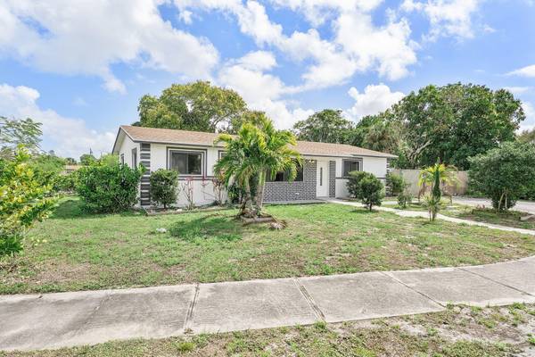✨ Stunning 4/2 Home | Renovated | Washer/Dryer | Deerfield Beach 1