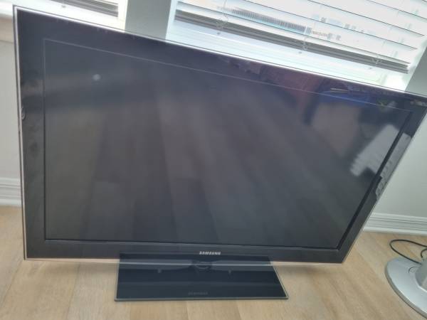 TV 1
