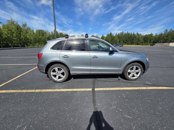 2011 Audi Q5 2.0L Turbo AWD - $7,700 (Wasilla)63470608387459123