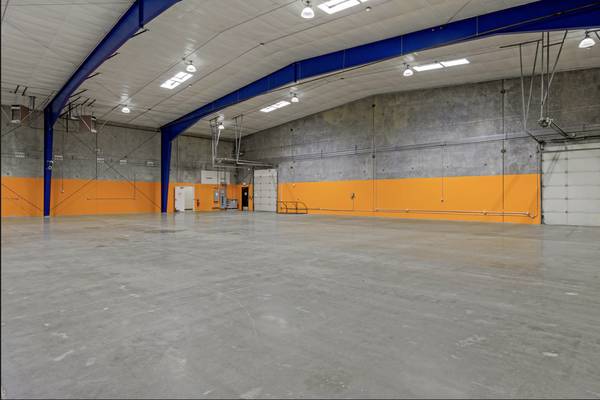 AMAZING WAREHOUSE / FLEX SPACE + SOARING 30 FOOT HIGH CEILINGS 1