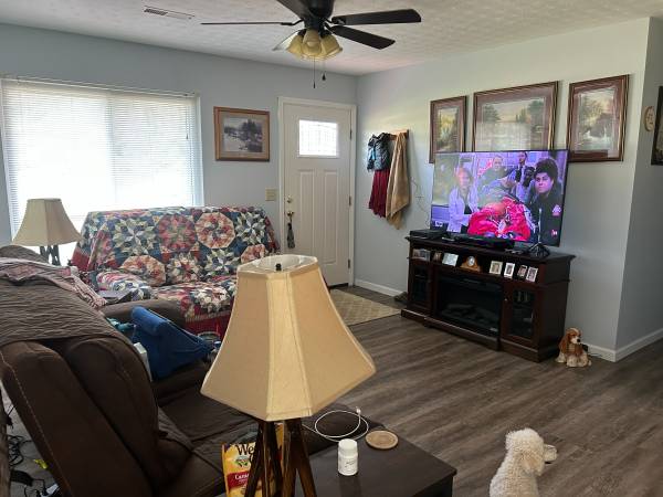 $229,000 / 3br - 1029ft2 - 3/2 Home on 0.59 Acres 3 miles from Barren River State Park (Lucas)63846718264579124