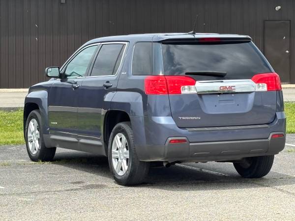 2014 GMC Terrain SLE only 100,000 miles rust free $7,950 - $7,950 (Chesterfield Indiana)63621988996227124