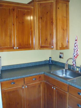 $850 / 1br - 600ft2 - Cozy cabin in a secluded valley (Umpqua Nat'l Forest)63977276896131122
