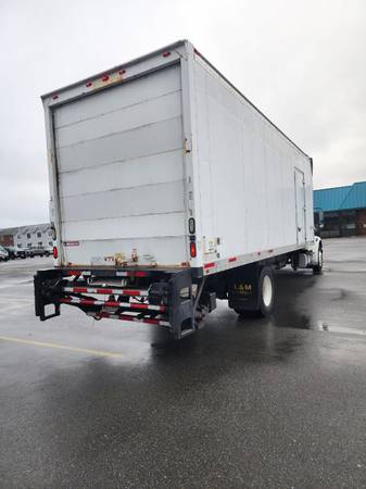 2014 FREIGHTLINER m2 106 - $18,500 (Lowell)63469912143617122