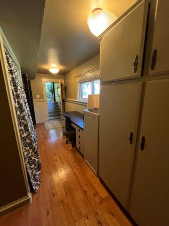 $1,200 / 1br - 650ft2 - UNIDAD AMUEBLADA EN SÓTANO CON LUZ NATURAL - Todos los servicios incluidos - Wifi incluido63615726724355124