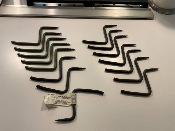 Steel screw in steps for tree stand climbing 1