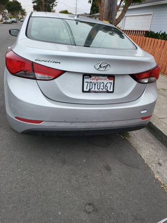 2014 Hyundai Elantra 113k, problema específico de transmisión, precio fijo $2,200 - $2,200 (MARINA BLVD SAN LEANDRO)63470900459139121