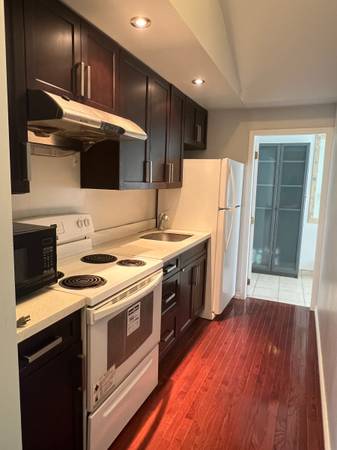 Bright and spacious ground floor 1 bedroom 1