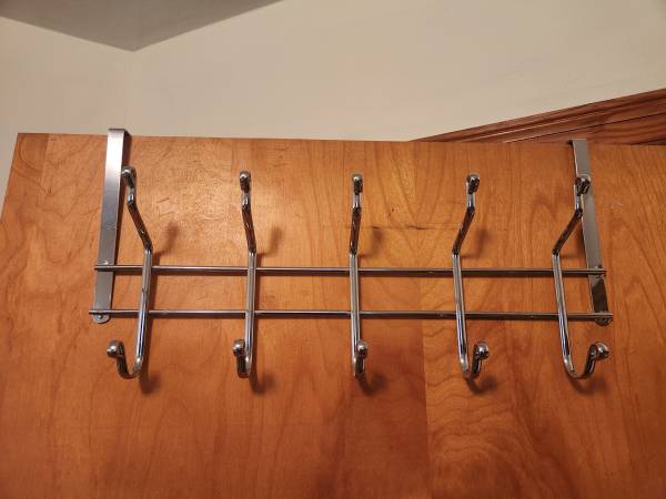 over the door hanger 1