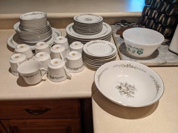 China dish set - Japan 1