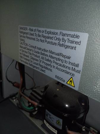 Mini fridge freezer 1