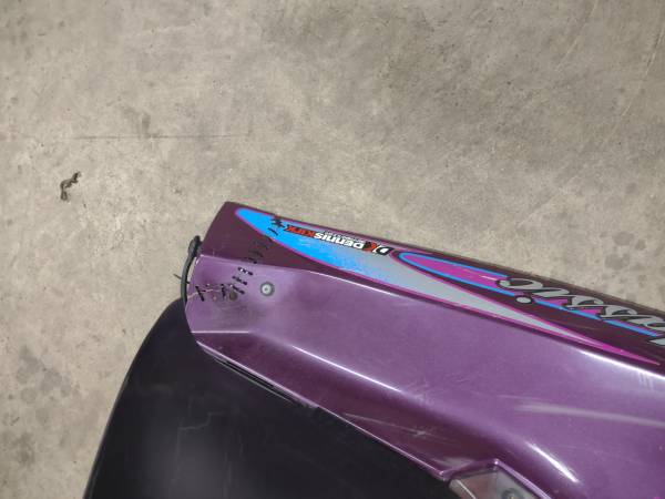 Polaris Indy hood - $1 (Cumberland wi)63471095356675121