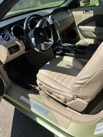 One-owner 2005 Ford Mustang Convertible - Super Clean, Low Miles - $9,500 (hayward / castro valley)63613881621249123