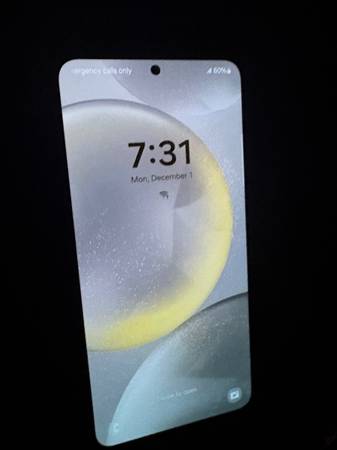 CARRIER UNLOCKED GALAXY S24 1