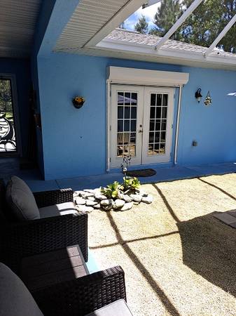 Private Cabana Suite 1