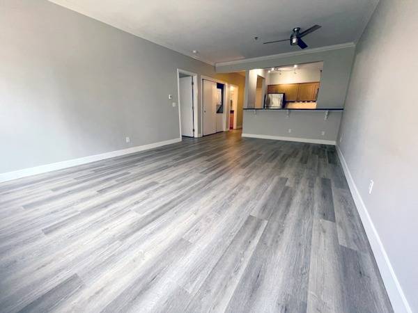 $2,250 / 1br - 760ft2 - 1BR 1BA apt, Generous cabinets & closets, Modern kitchen, W/D inside (Seattle, Belltown, Downtown)63808131203843120