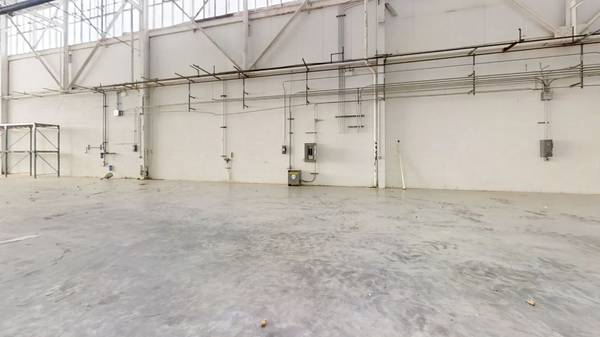 $1 Versatile Cleveland Warehouse: 16K-18K Sq Ft, High Clear Height, Spri (Cleveland)63761161044225122