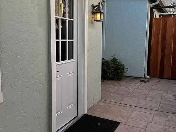 $850 / 1br - 500ft2 - ''Fully renovated studio for rent.'' (San Jose, CA)64000756192513120