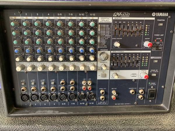 Yamaha Powered PA Mixer EMX212S 1