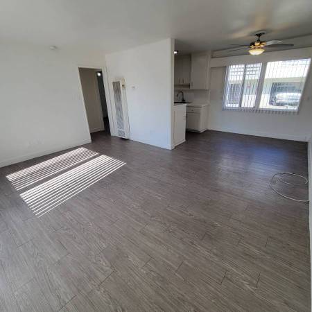 $1,995 / 1br - 600ft2 - Apartamento de 1 dormitorio (Windsor Hills, La Brea, Los Ángeles)63700958246017121