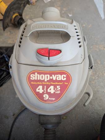 Shop Vac Vacuum 1