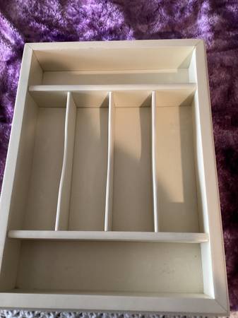 LENOX SILVERWARE STORAGE 1