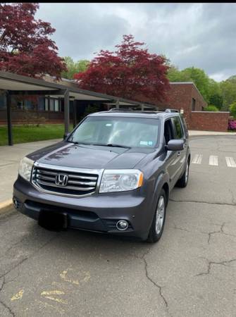 2015 HONDA PILOT GREAT CONDITION CLEAN TITLE - $10,500 (New York)63469910590467121