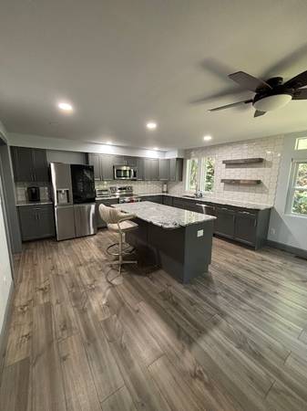 $2490.00 / 4br - 2009ft2 - 10743 Millbrook Drive63806890647425120