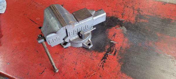 Babco 605 vise 1