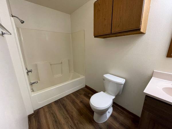 $595 370 E. Birch Ave. #142A - Available November 2025 (Barron, WI)63845959859459122