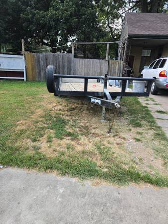 Trila for seal, 19 ft. Title on han, 1