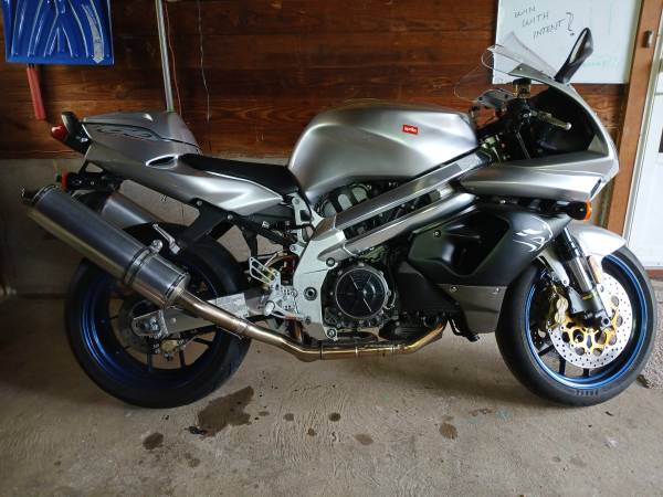 2001 aprilia SL1000 Falco