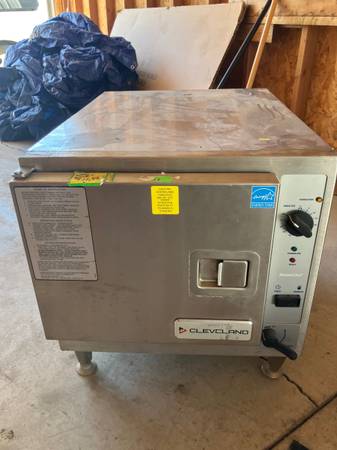 Cleveland countertop steamer unit 1