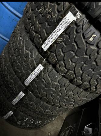 LT2856520 BFG A/T ^* TA KO2 B/W 34.6" 127/124S N=15 ^* @9+9+77 1