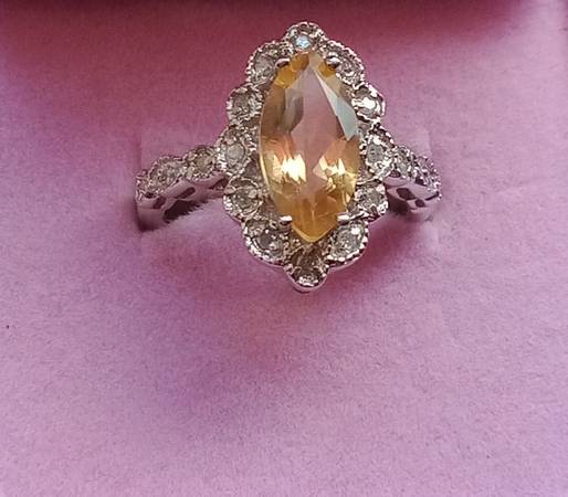 Marquise Shaped Citrine -&- Diamonds Ring 1