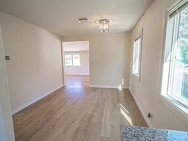 $960 / 2br - Quiet & Convenient 2-Bedroom Apartment – Watsonville (watsonville)64023716166146122