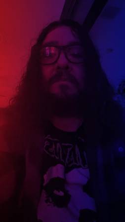 I am  a Ozzy Looking for a band! (sunnyvale)63935627932290120