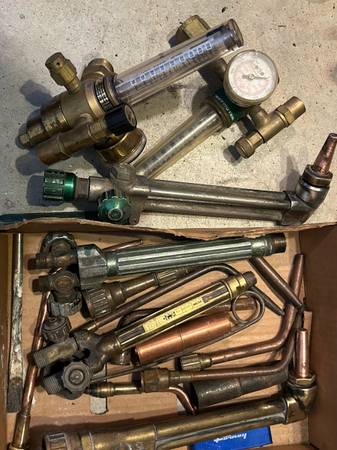 Torches and flow meter 1