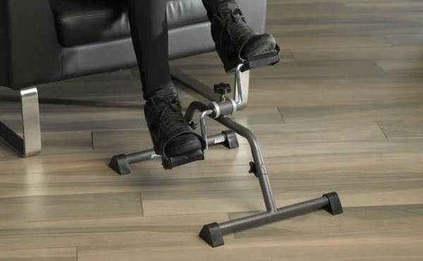Pedal Exerciser fabricado por DRIVE Medical - $15 (Vienna)63471432161795123