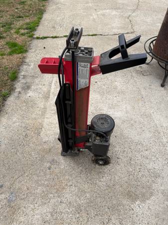 Log splitter 1