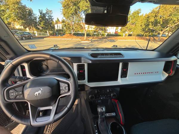 Ford Bronco Heritage 2024 - $52,90063470061327363124