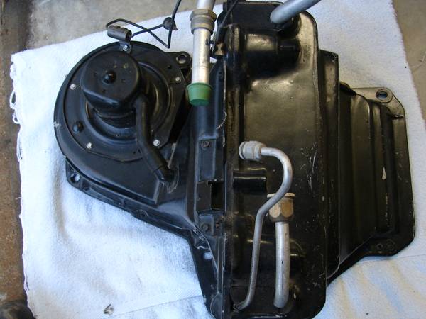 71 Corvette AC unit 1