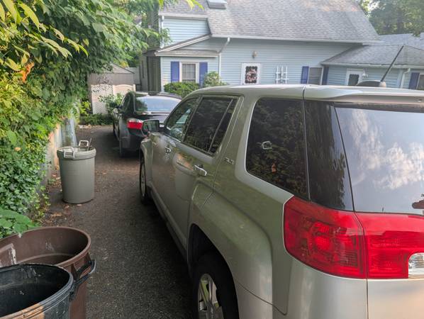 2015 GMC Terrain SLE - $9,500 (Port Washington)63615173192963123