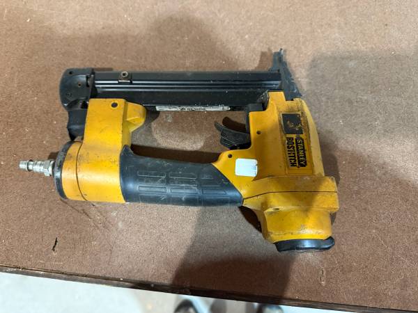 Finish stapler 1