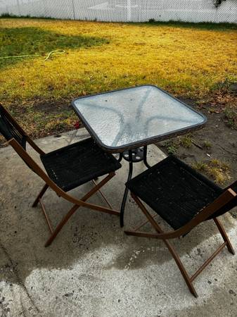 Small patio set 1