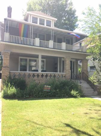 $595.00 / 1br - Private 3rd Floor, 1 Bedrm, close to CWRU & Hospitals,63907494022018120